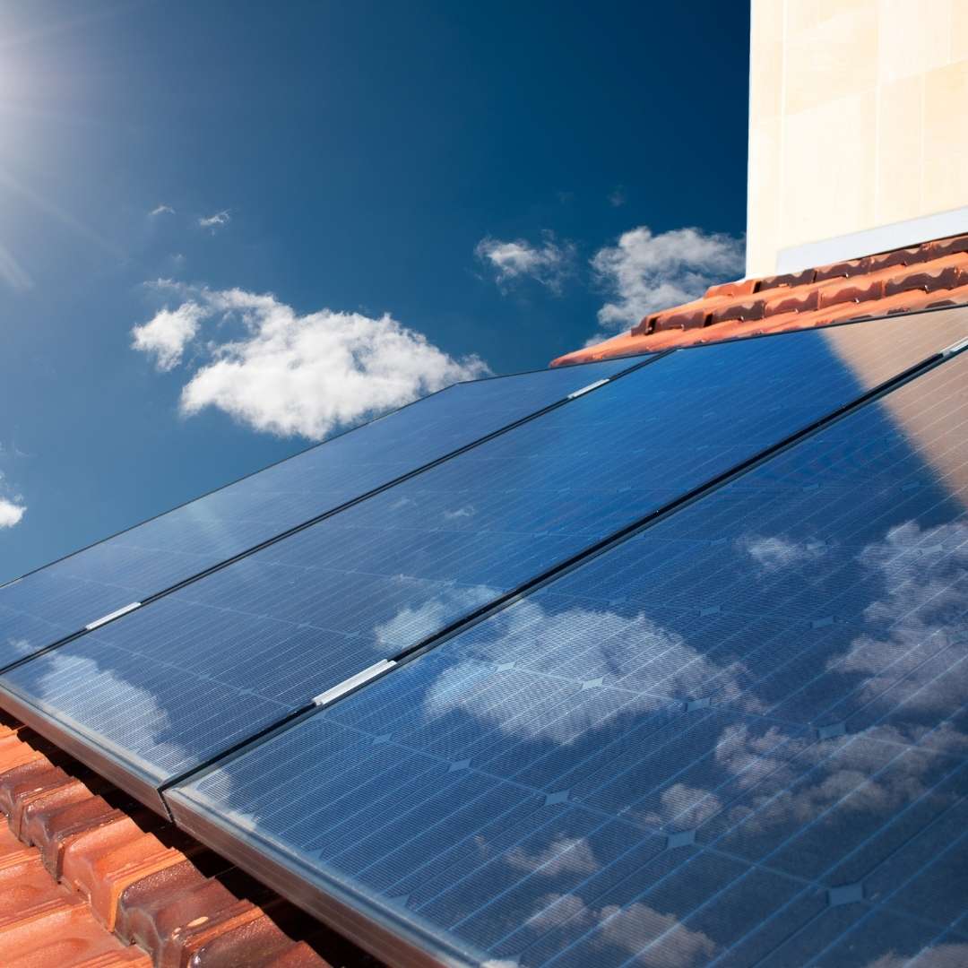 placas solares en tejado de logroño